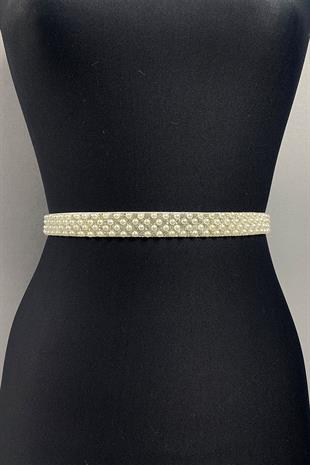 حزام فستان مطرز باللؤلؤ الكريمي الكثيف