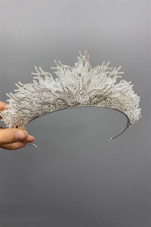 Zehra Model Bridal Henna Crown