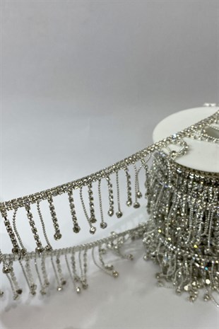 سلسلة مزينة بشراشيب من الحجر 1 متر