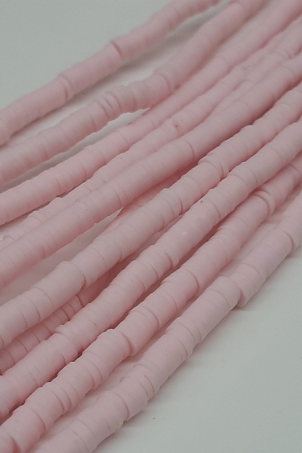 Açık Pembe Fimo Hamur Boncuk 4mm