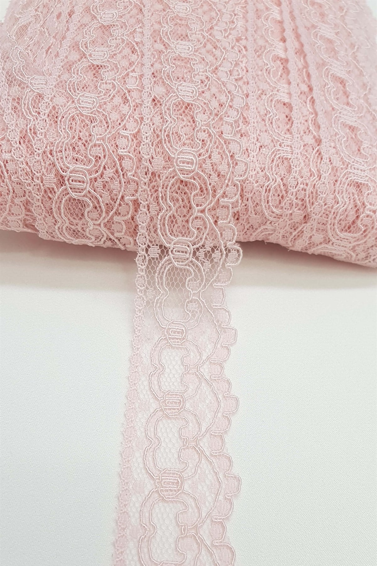 Light Pink Cola Swan Lace