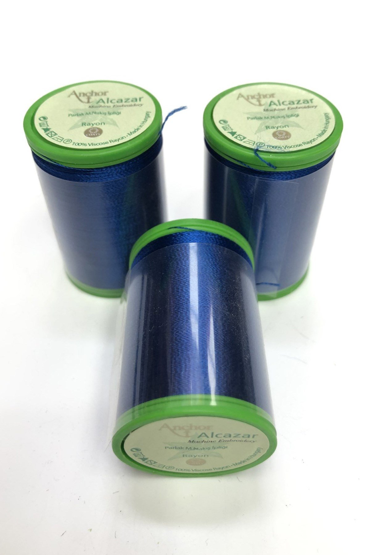 Anchor Alcazar Bright Machine Embroidery Thread Navy (1 piece)