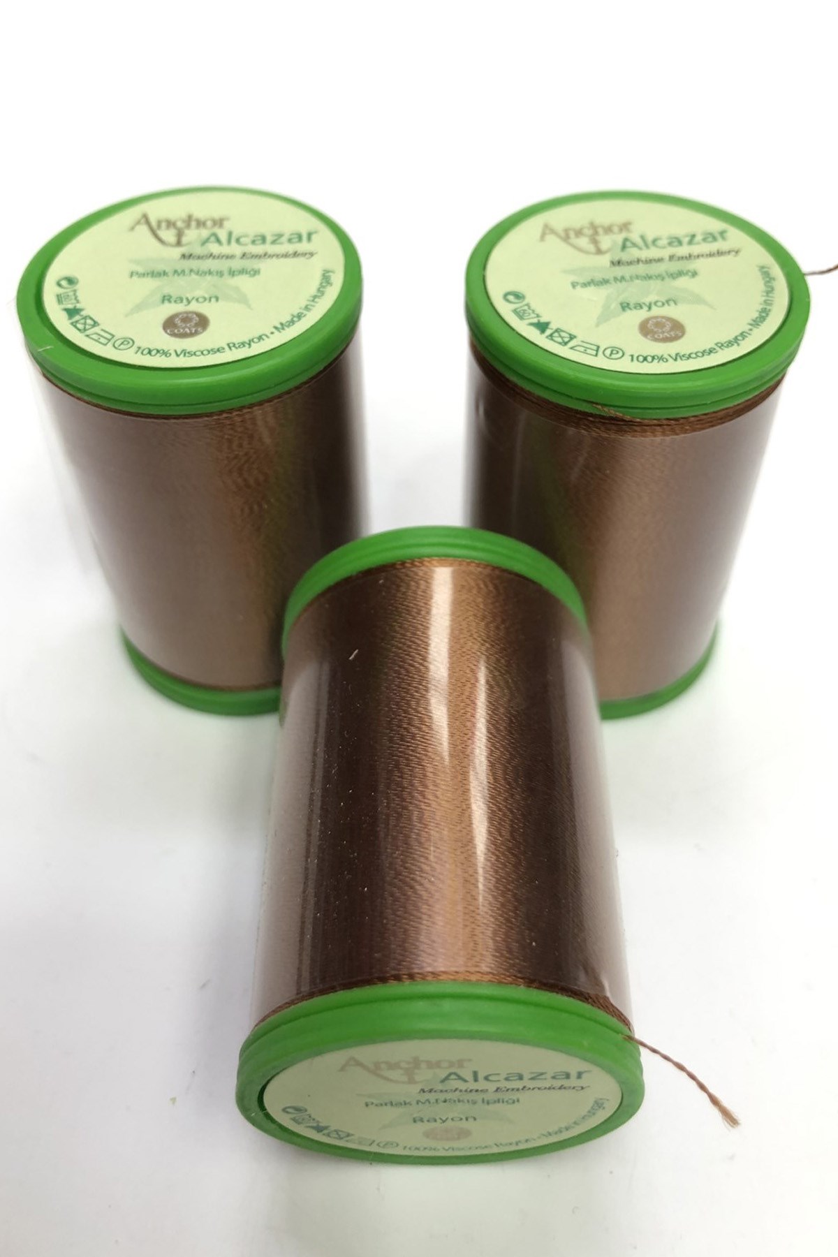 انكور الكازار برايت ماكينة تطريز بخيط بني (قطعة واحدة)