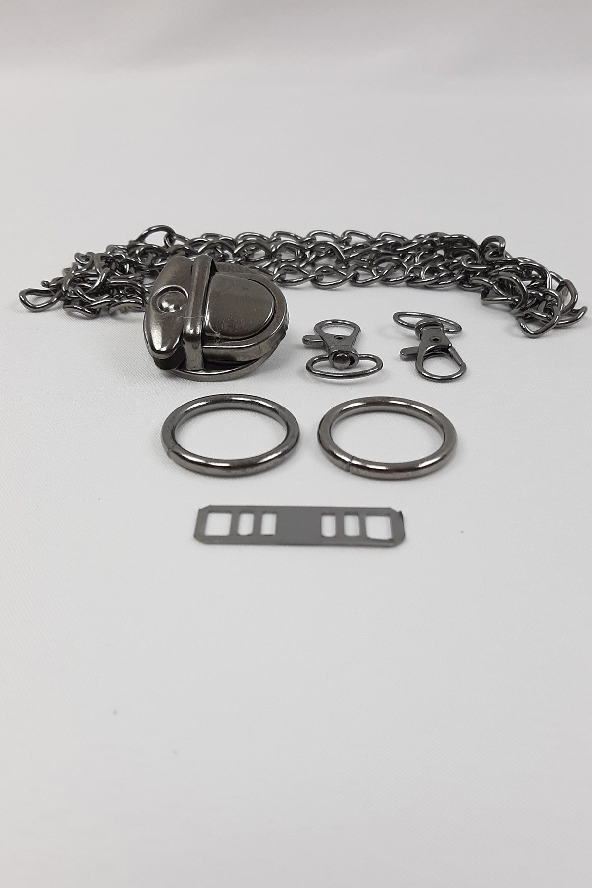 Anthracite Bag Chain and Clip Set