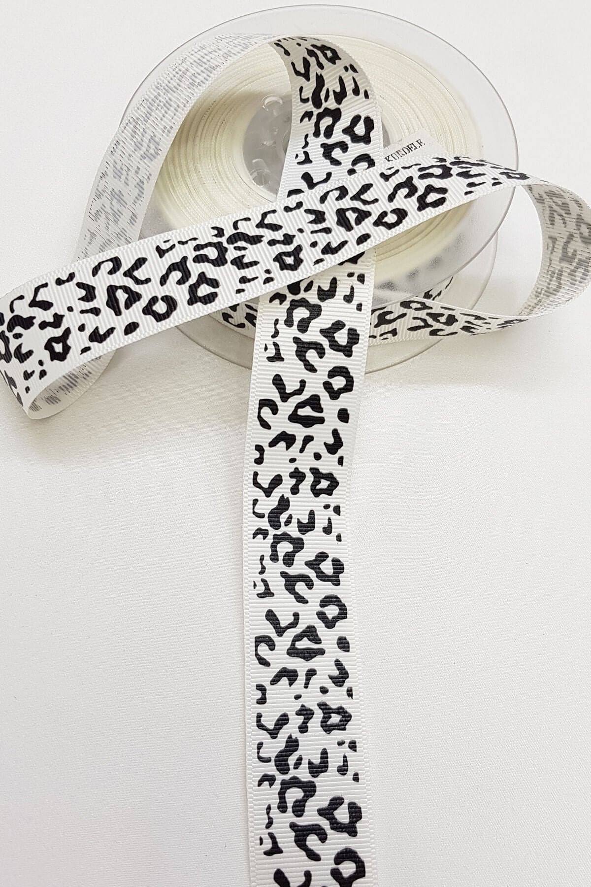 Cream Leopard Printed Grosgrain Ribbon 2,5Cm