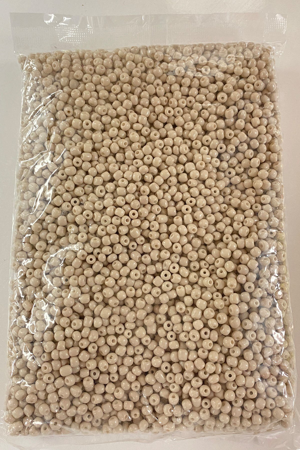 Bej Rengi Kum Boncuk 4 mm 500 gr