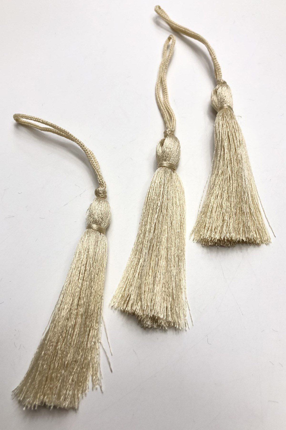 Bej Tekli Püskül  10 Adet  7 cm