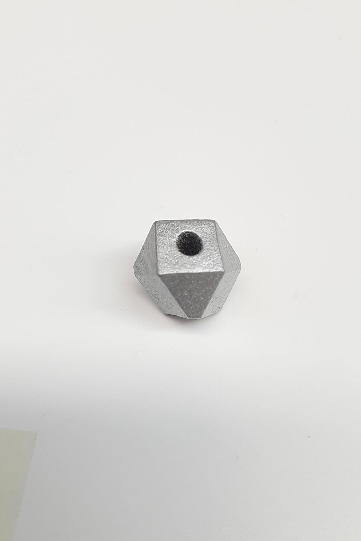 Desenli Küp Gümüş Renk Ahşap Boncuk