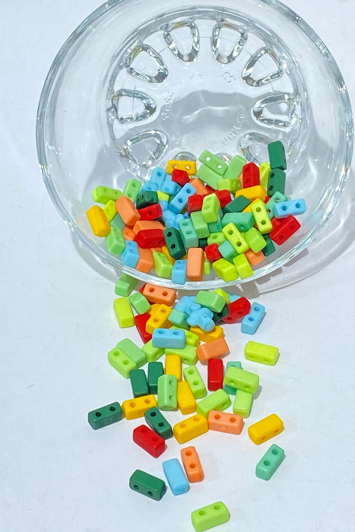 Dikdörtgen Plastik Boncuk 20 gr