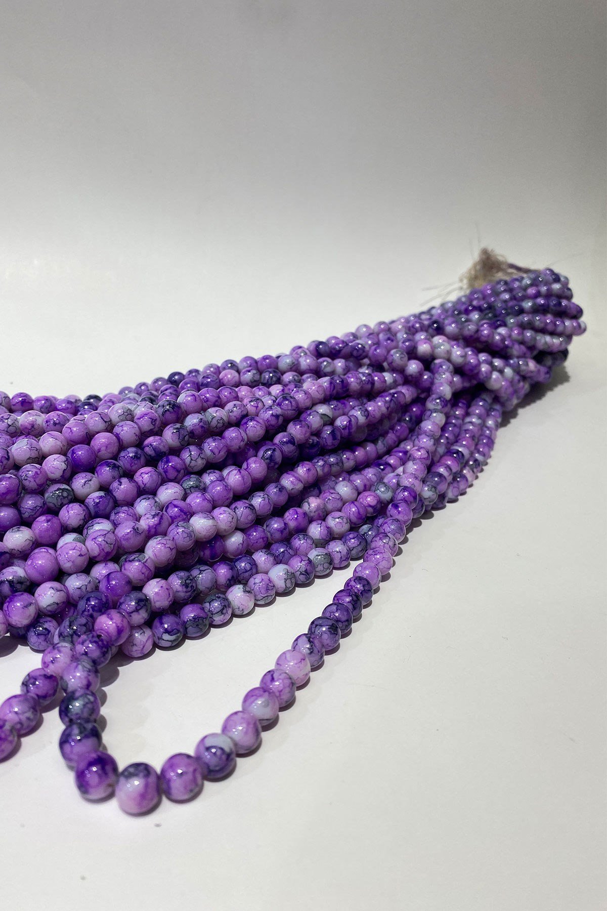 Eflatun Desenli Dizi Cam Boncuk 8 mm