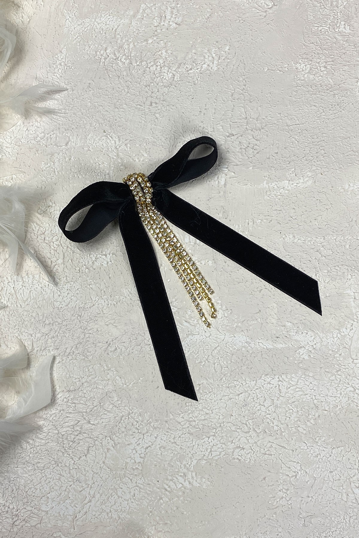 Fiyonklu Kadife Kurdeleli Sallantılı Taşlı Saç Tokası