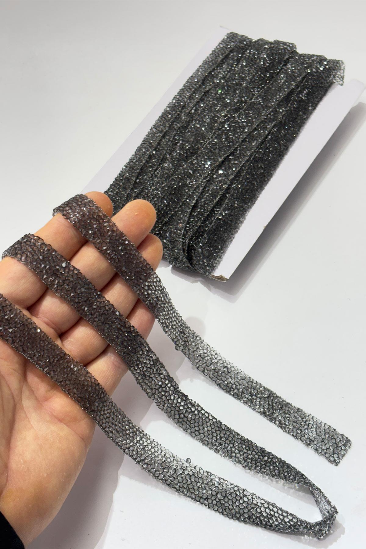 Füme Rengi Ütüyle Yapışan Şerit Taş Boncuk1,5 Cm 
