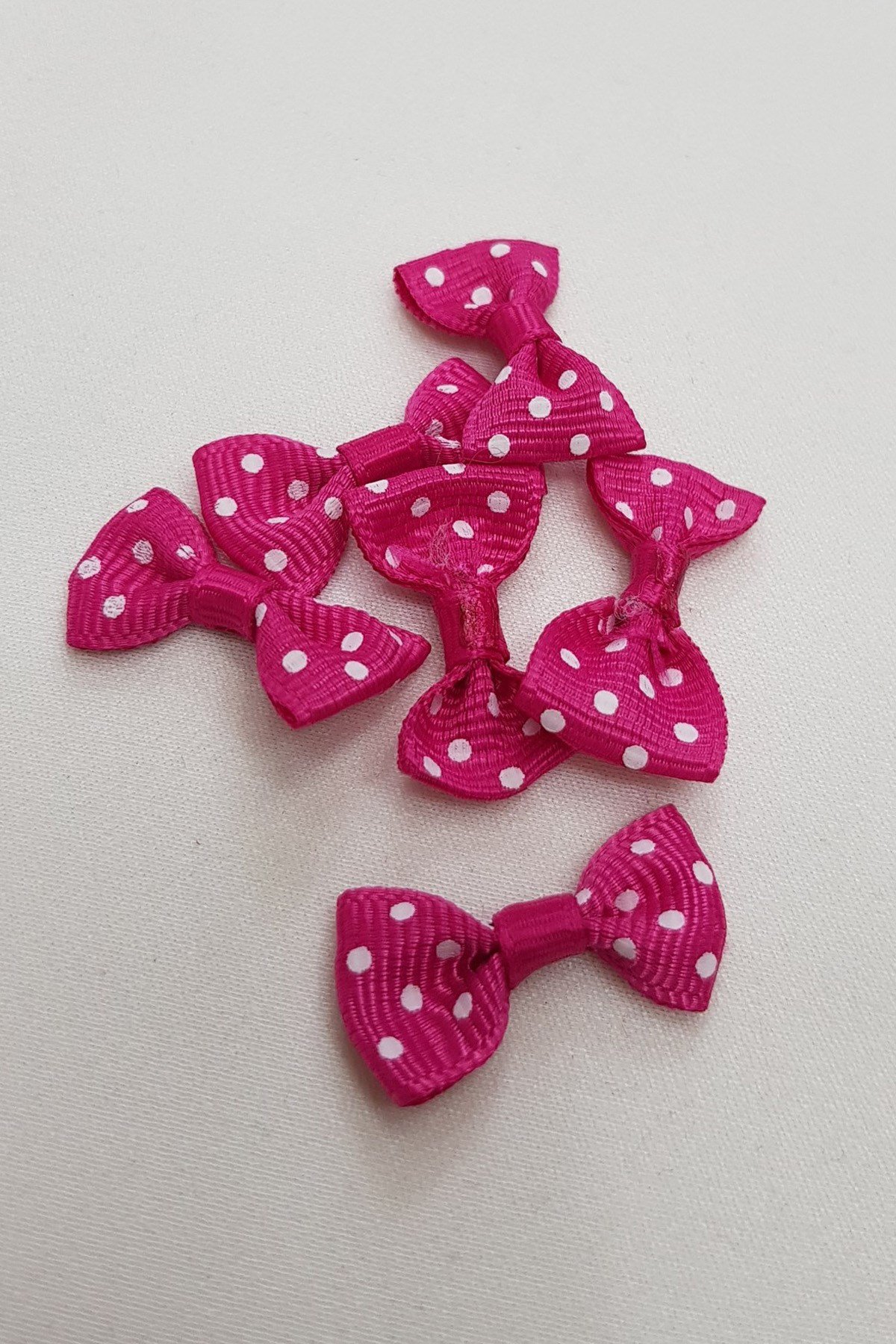 Fuşya Puantiyeli Fiyonk 10'lu