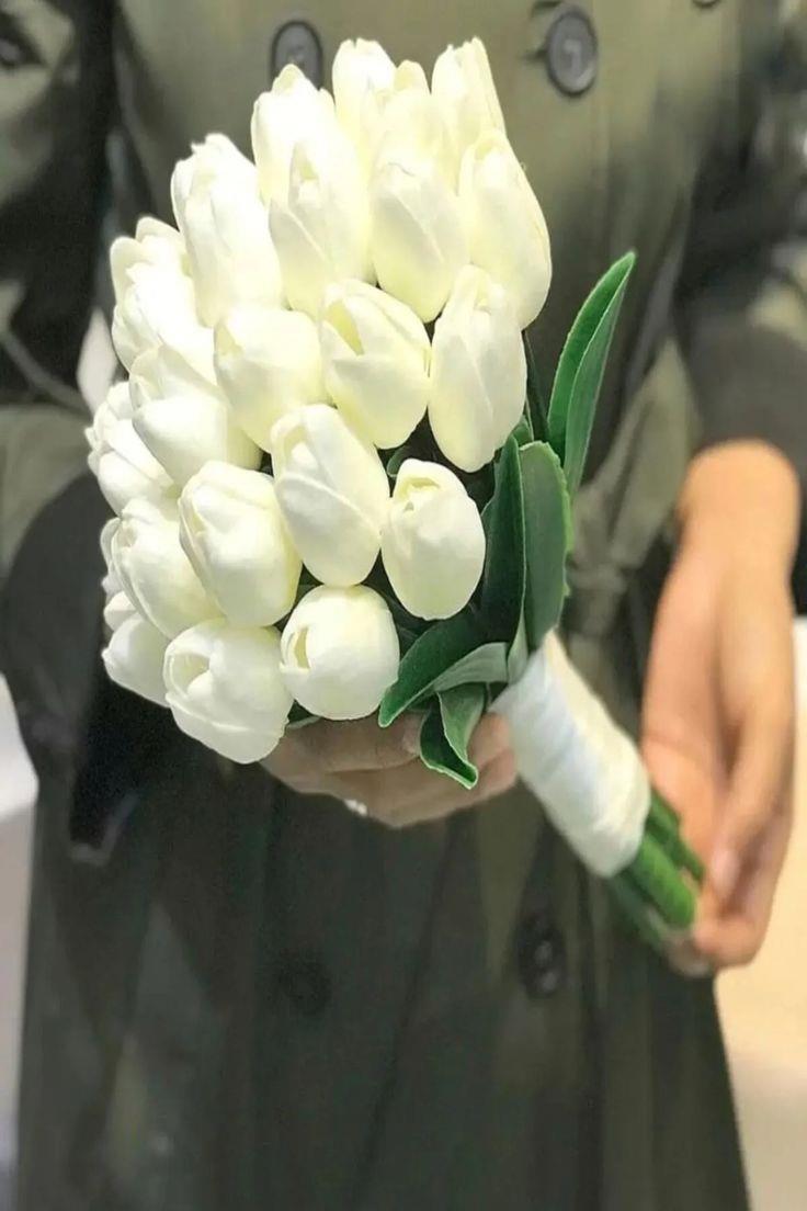 Gelin Buketi Kırık Beyaz Renk Islak Lale Damat Yaka Çiçeği
