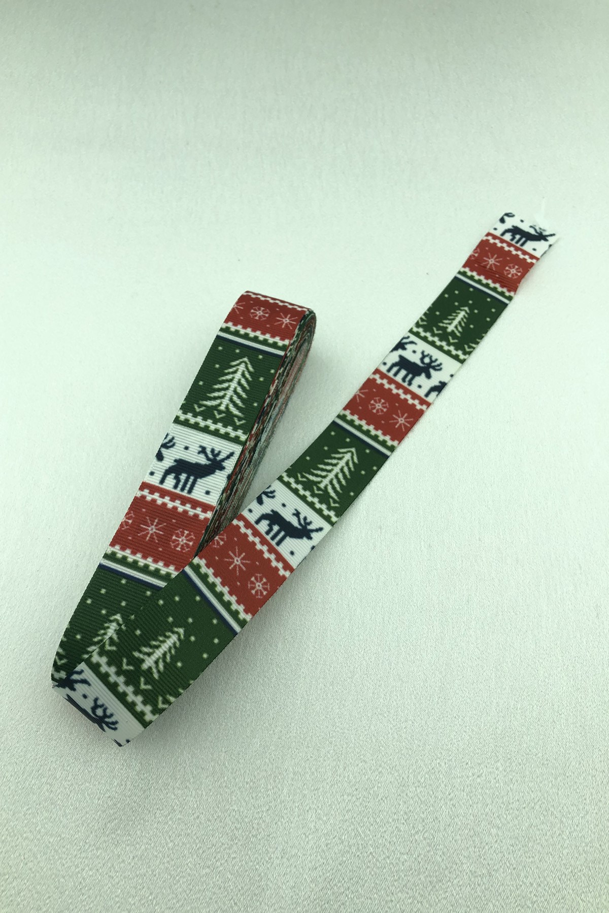 Geyik Baskılı Grogren Yılbaşı Kurdelesi 2,5 CM