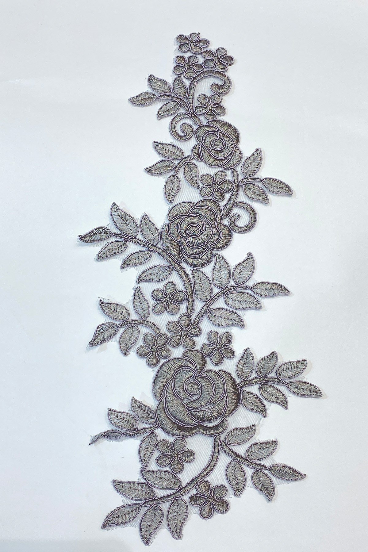 Gri Gül Desen Dantel Güpür Aplik