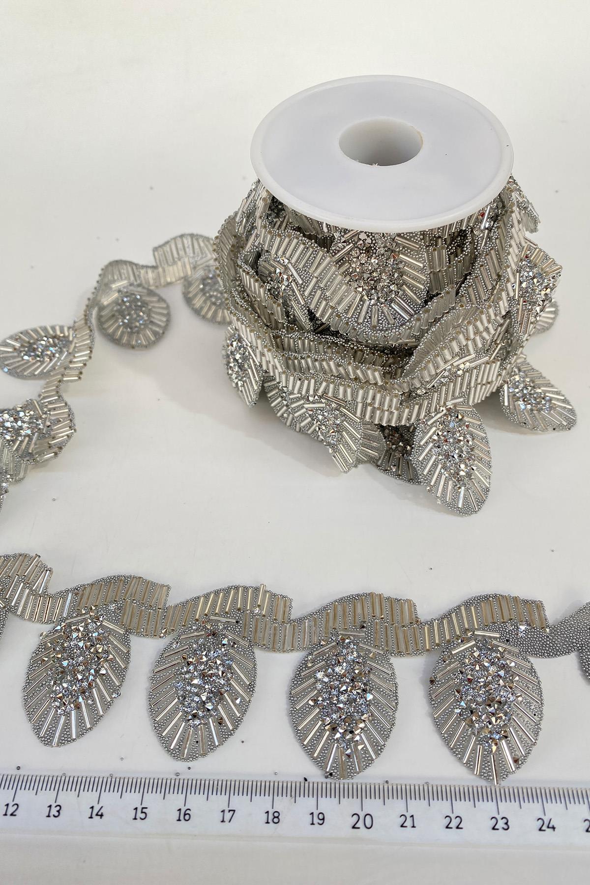 Gümüş Boru Boncuklu Ütüyle Yapışan Taşlı Şerit Aplik