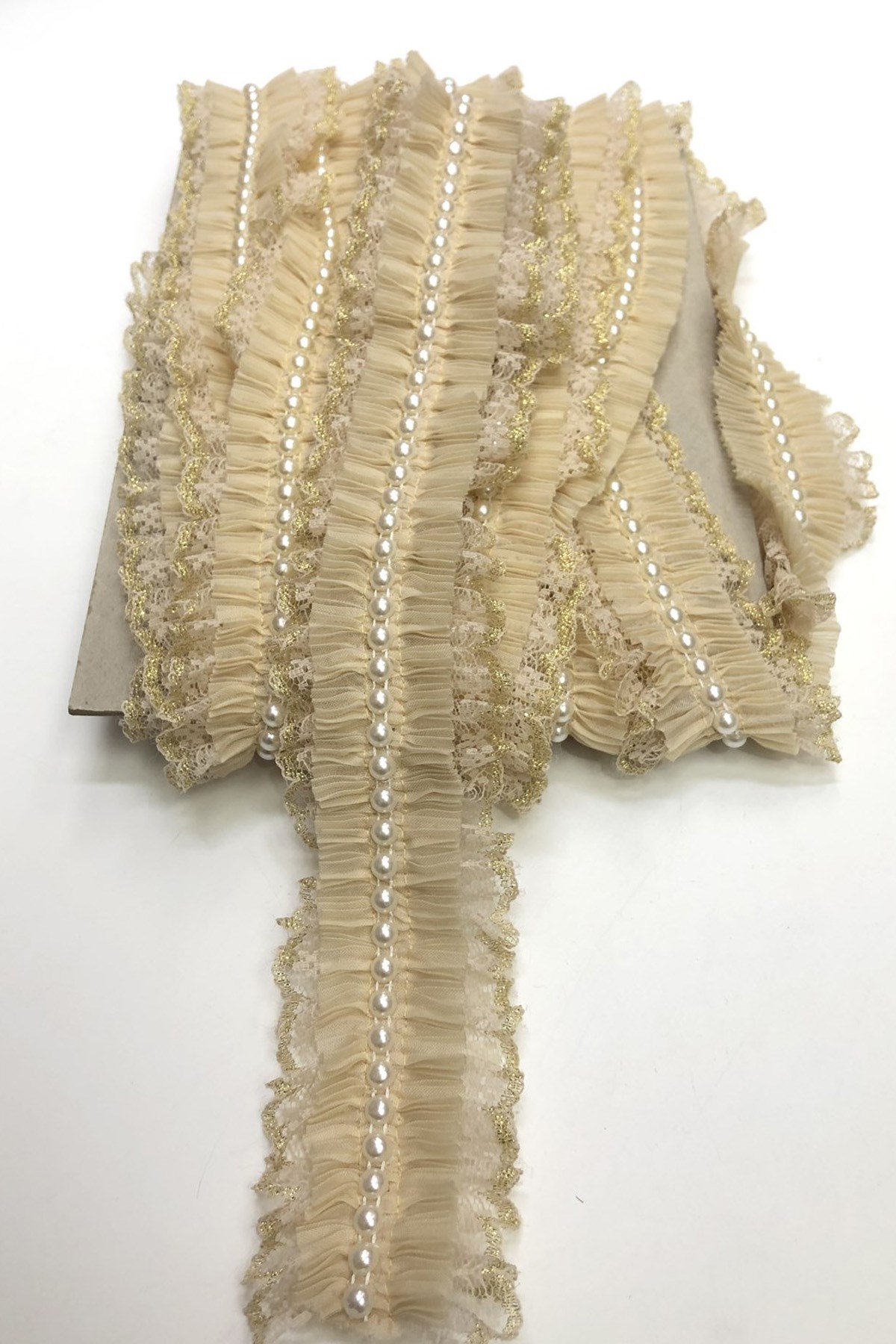 Dark Cream Pearl Lace Ruffle 3-4 cm