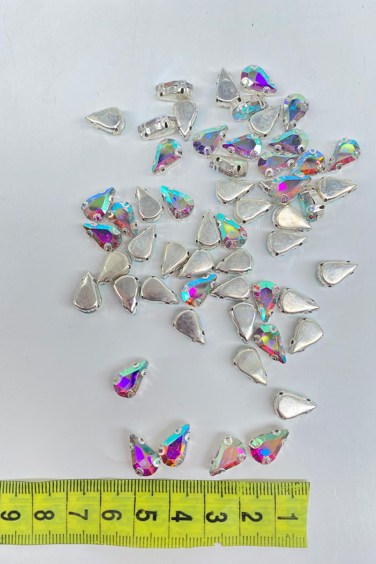 Janjanlı Şeffaf  Kasalı Dikme Parlak Cam Damla Boncuk 10 Adet