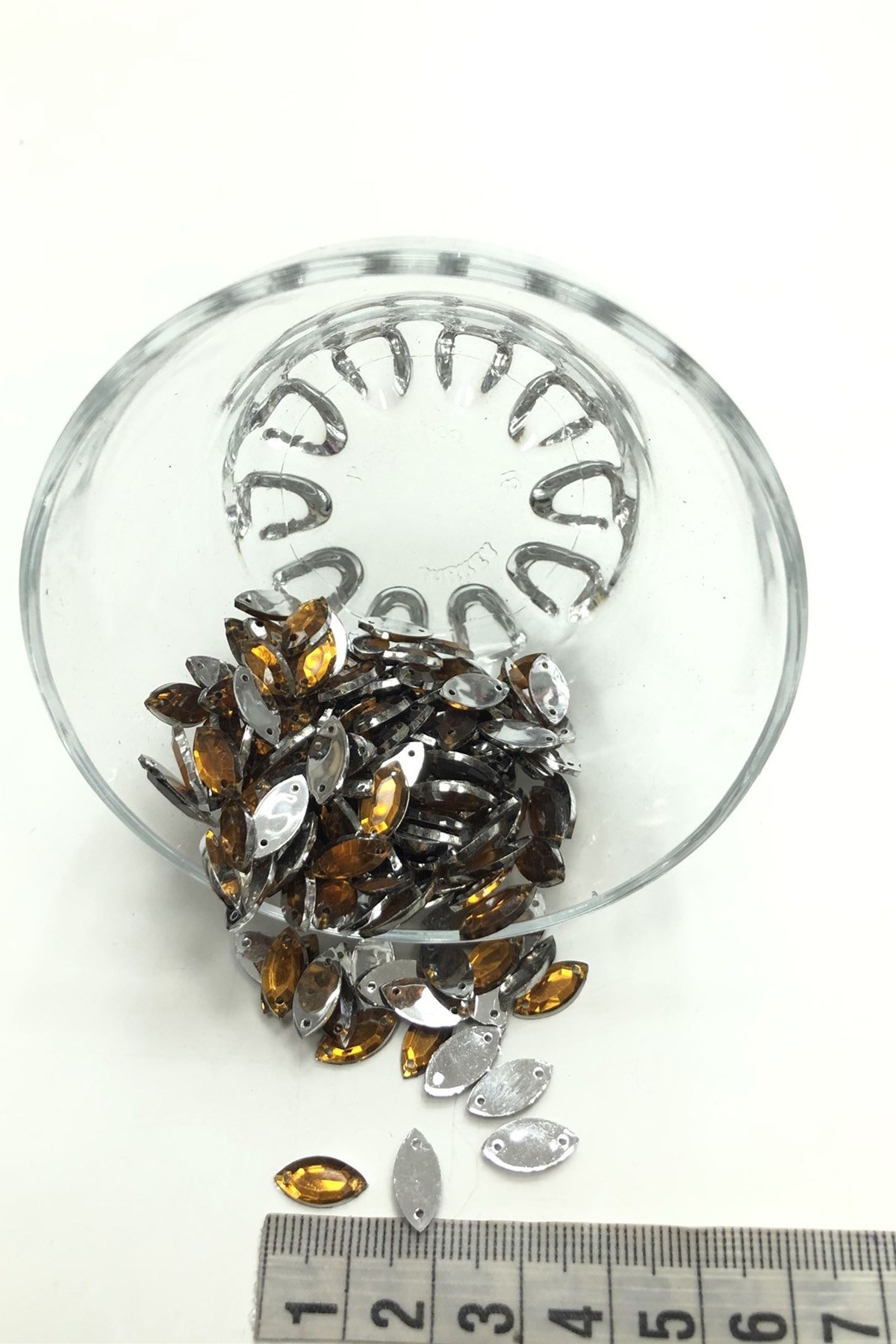 Kahve Mekik Plastik Dikme Taş 20 gr