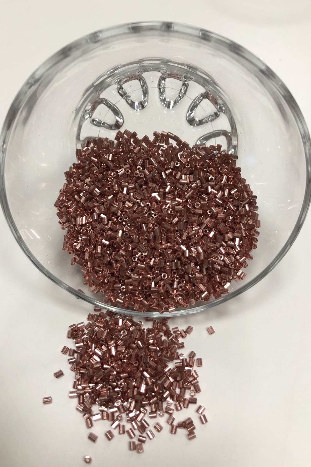 Soft Coated Red Cut Beads (2-2,5mm)