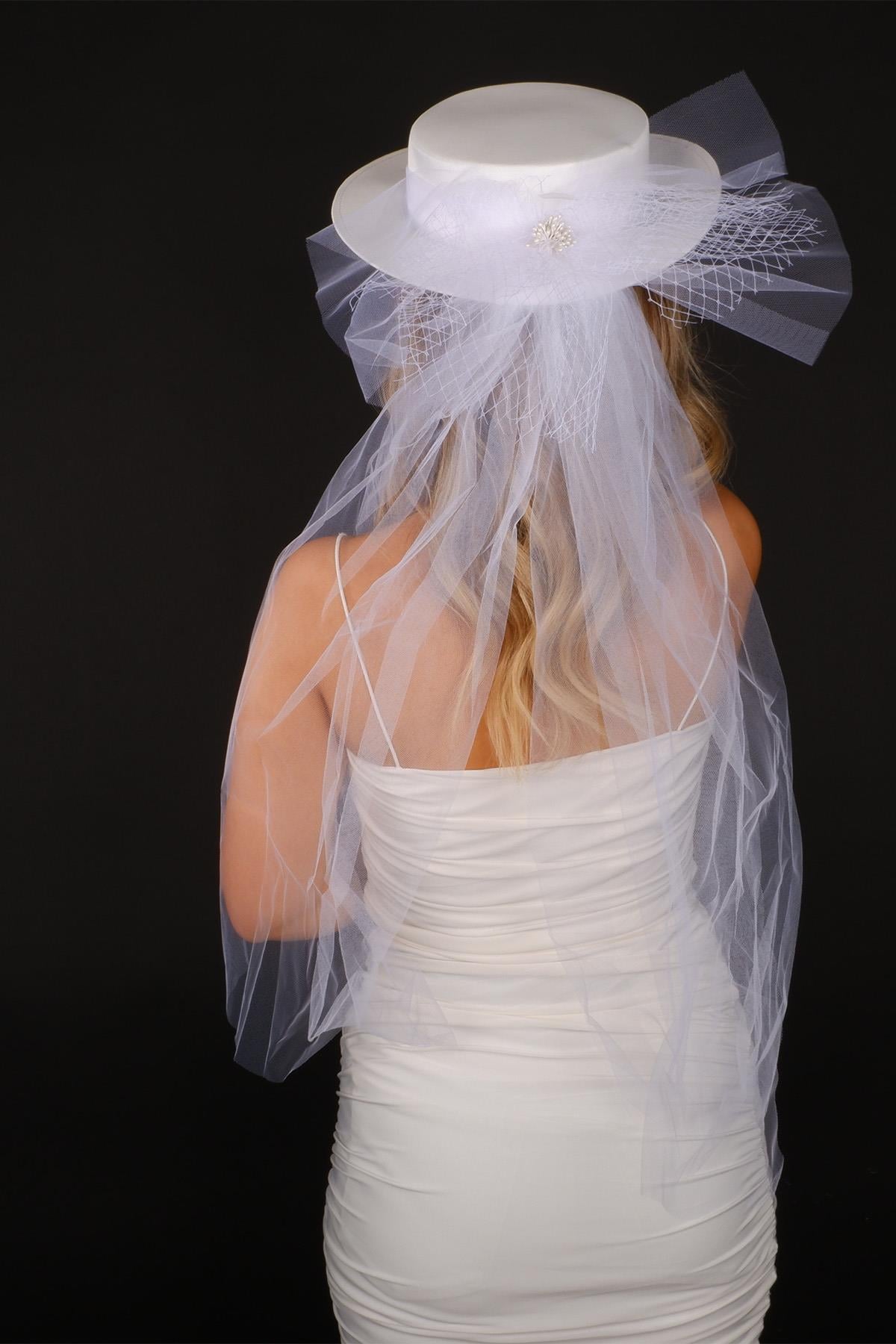 Kırık Beyaz Vualet Nikah Şapkası Hera Fiyonklu Gelin Aksesuarı