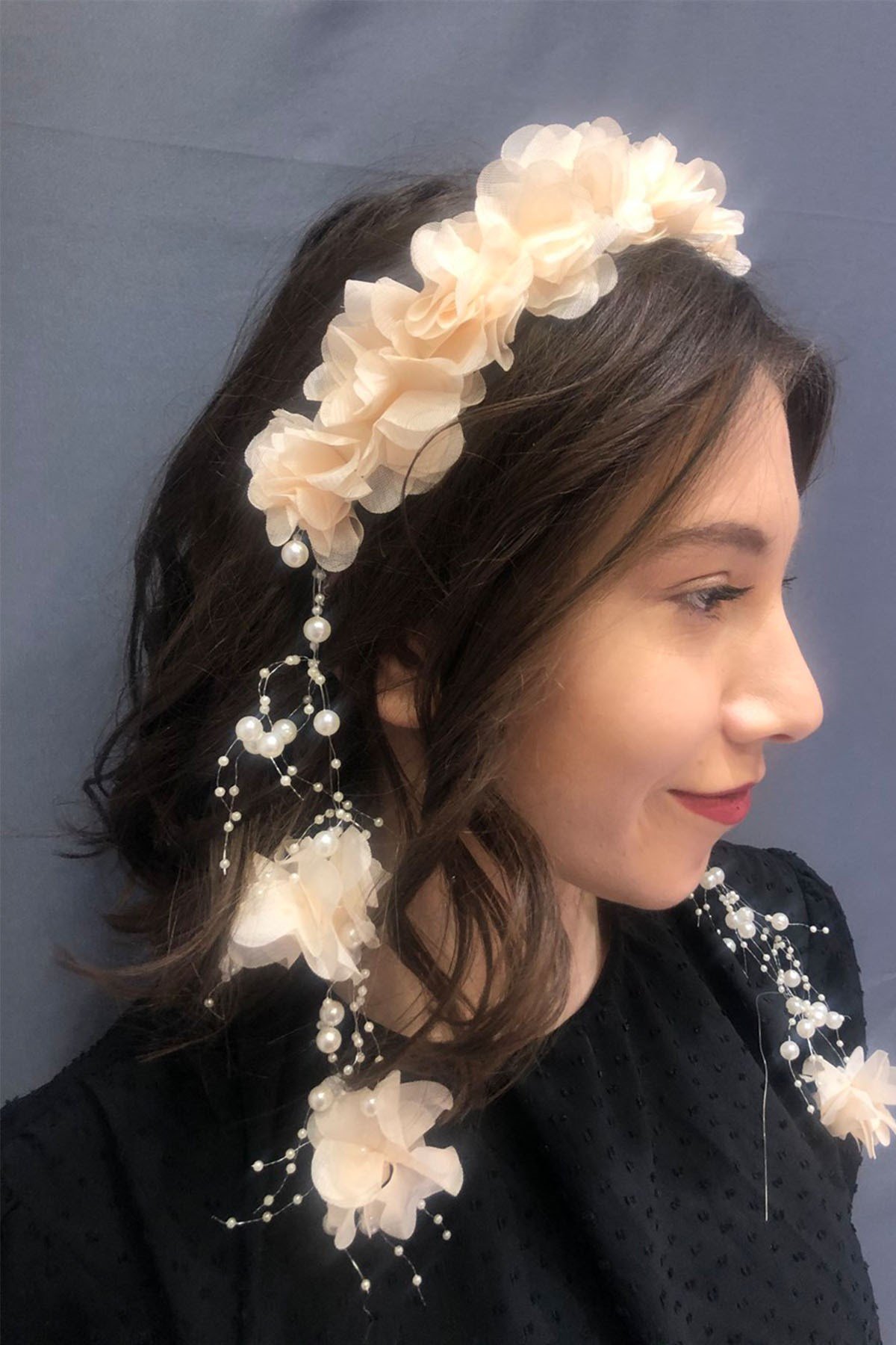 Koyu Krem Lazer Çiçekli Taç