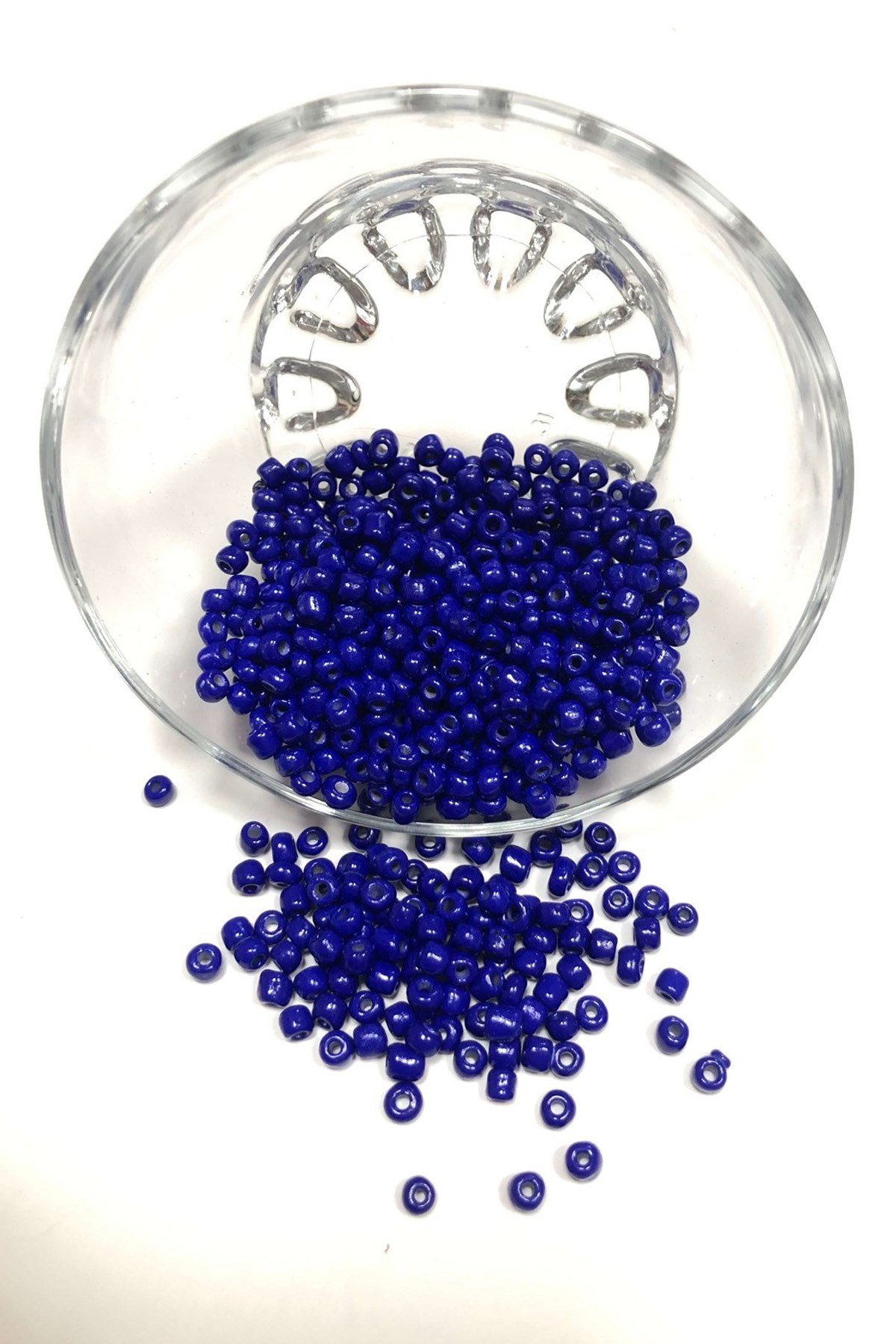 Koyu Mavi Kum Boncuk Orta Boy 4 mm 50 gr