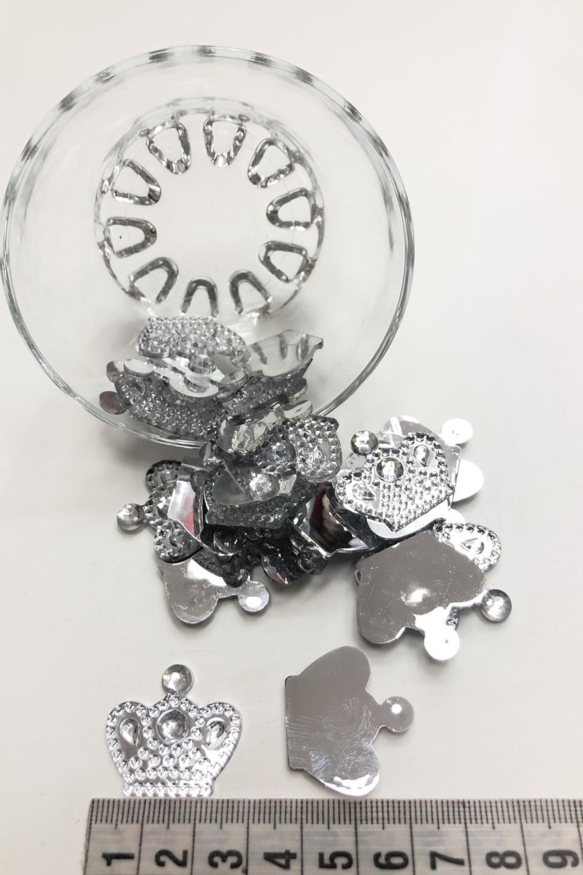 King Crown Plastic Paste Stone 10 pcs