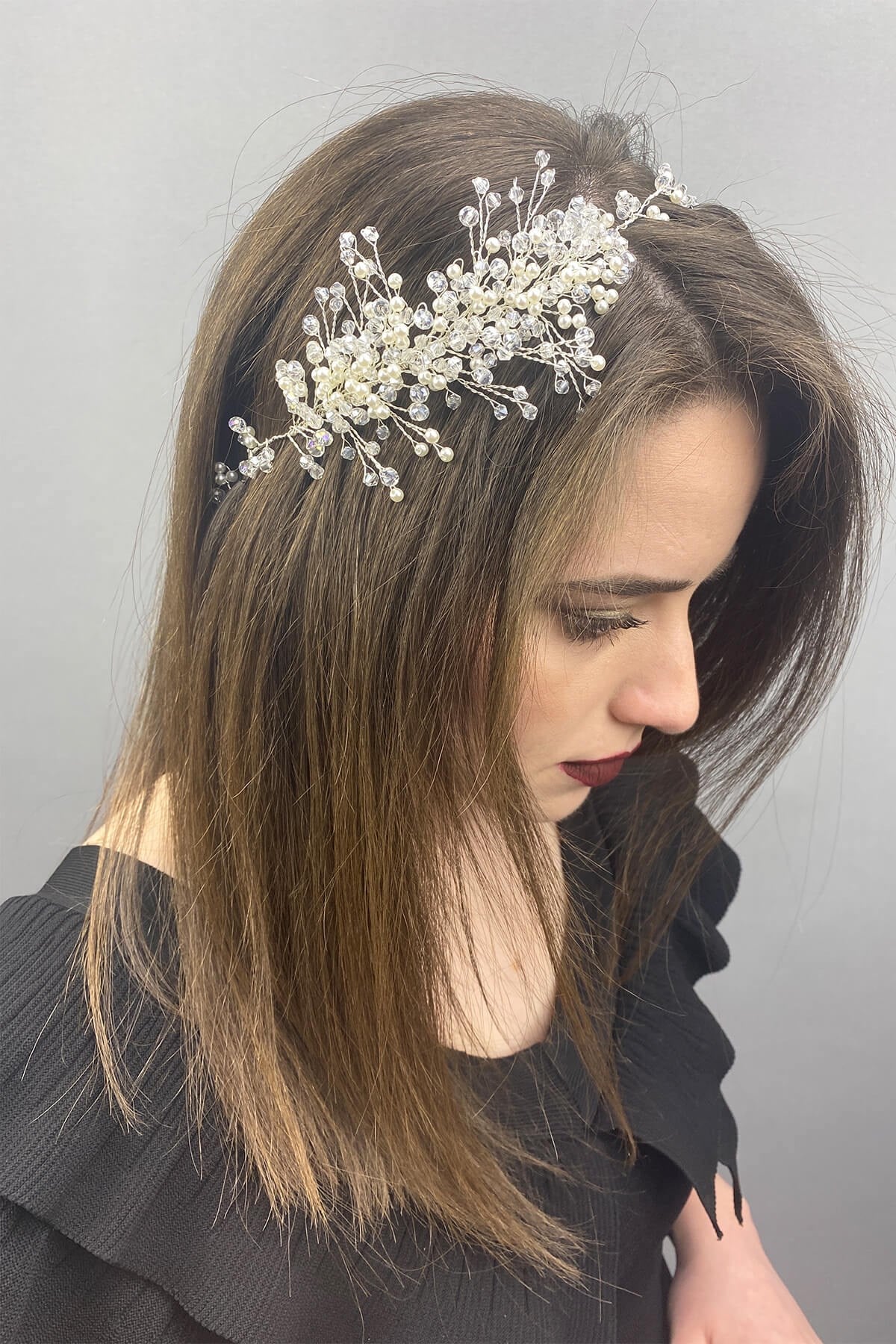 Cream Deren Bridal Crown and Hair Accessory