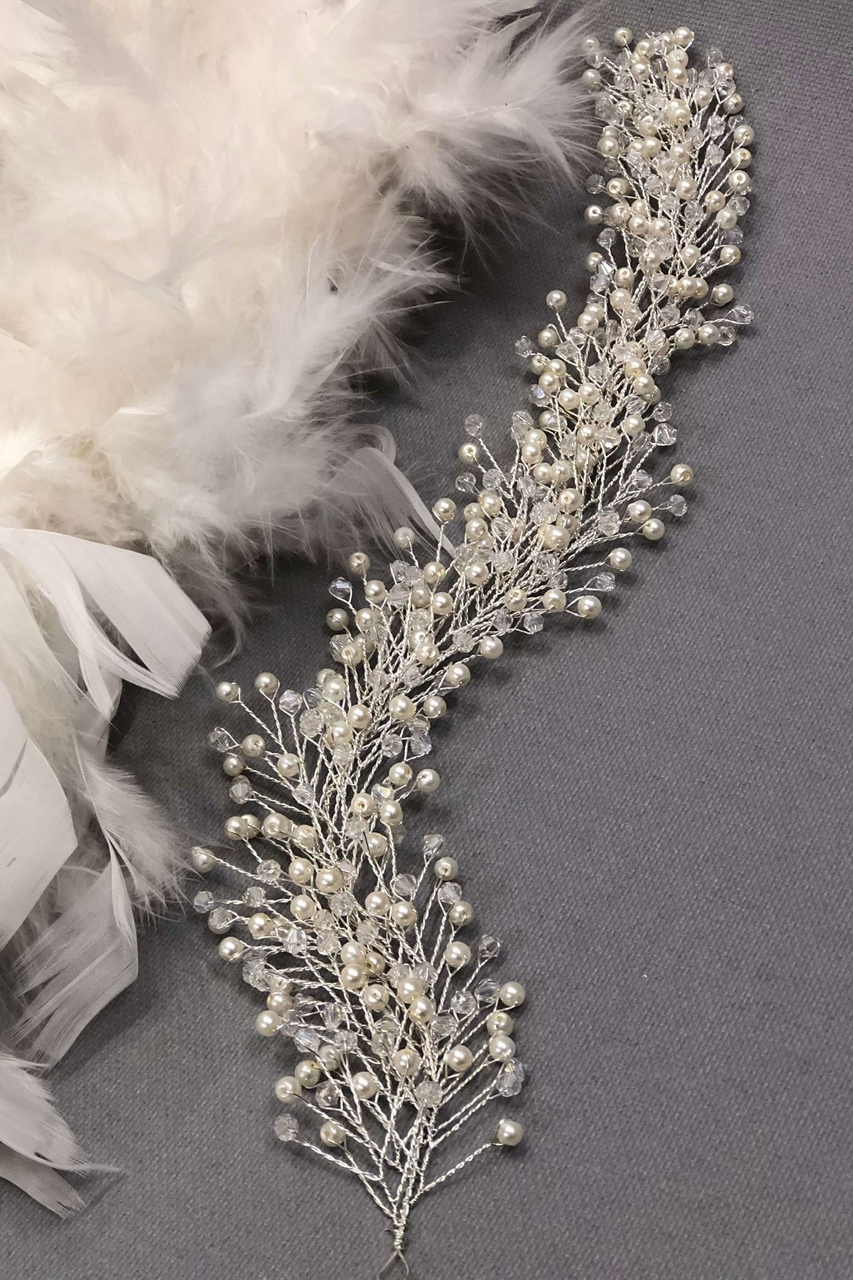 إكسسوار للشعر موديل قنفذ اللؤلؤ الكريمي