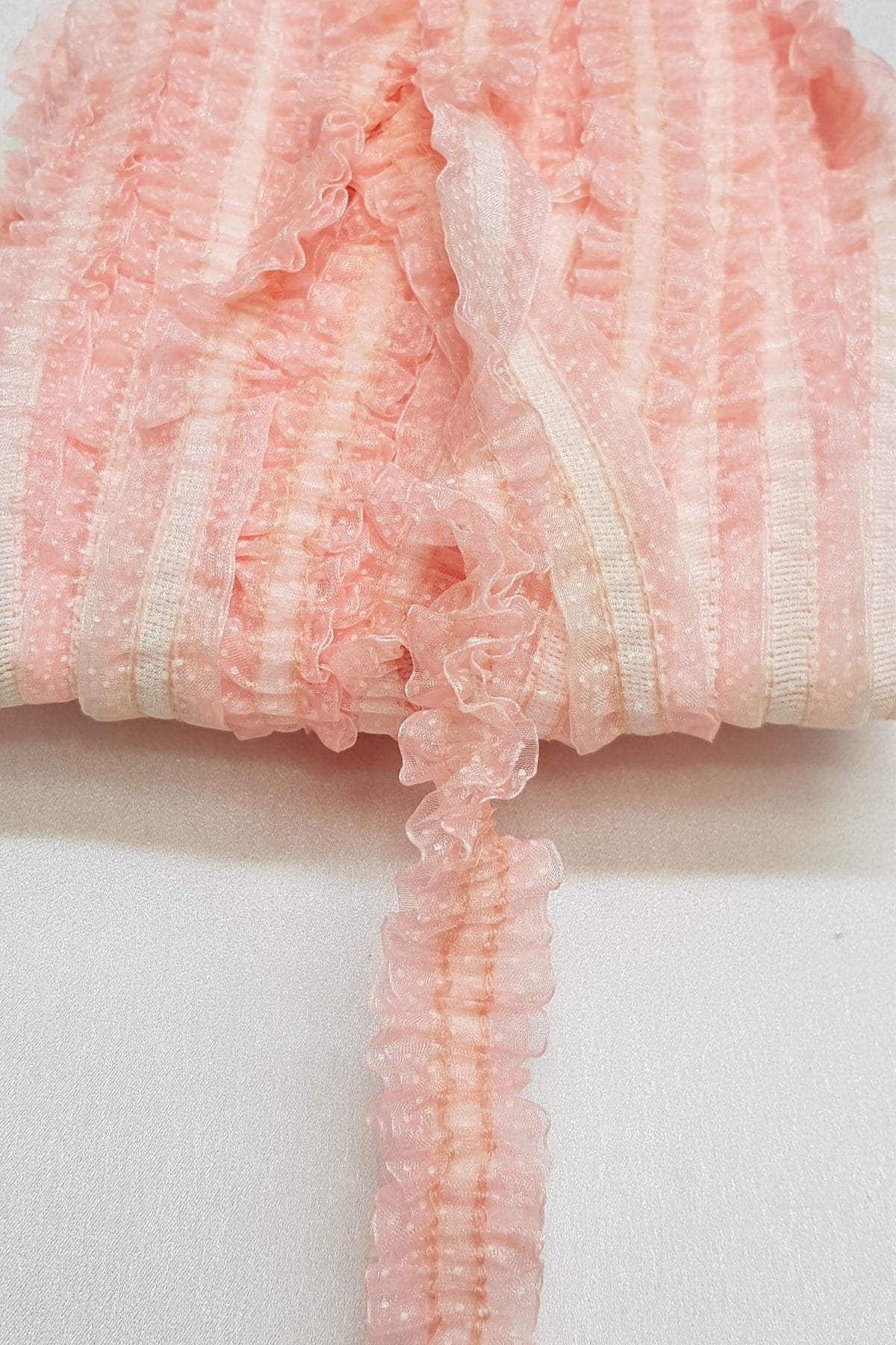Powder Color Elastic Chiffon Patterned Ruffle