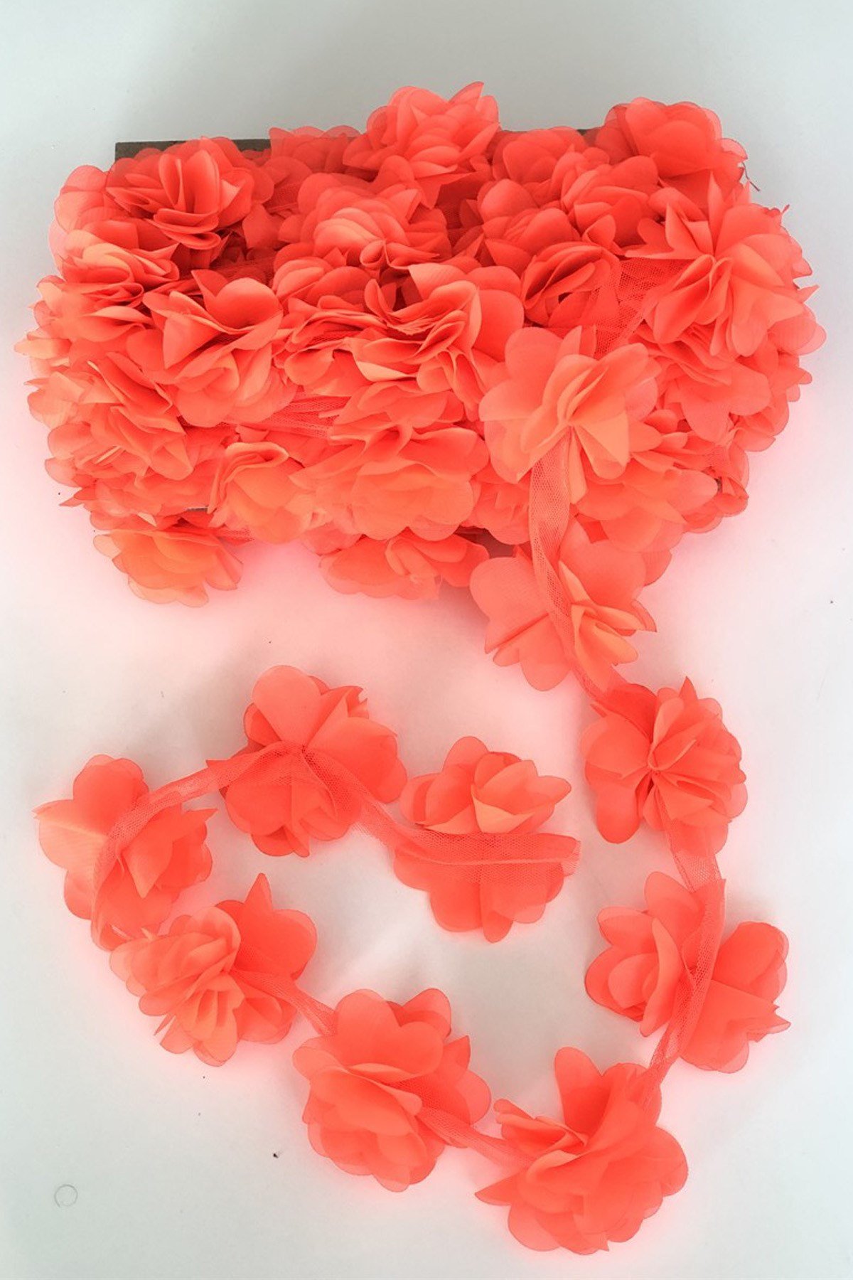 Lazer Kesim Çiçek Şerit