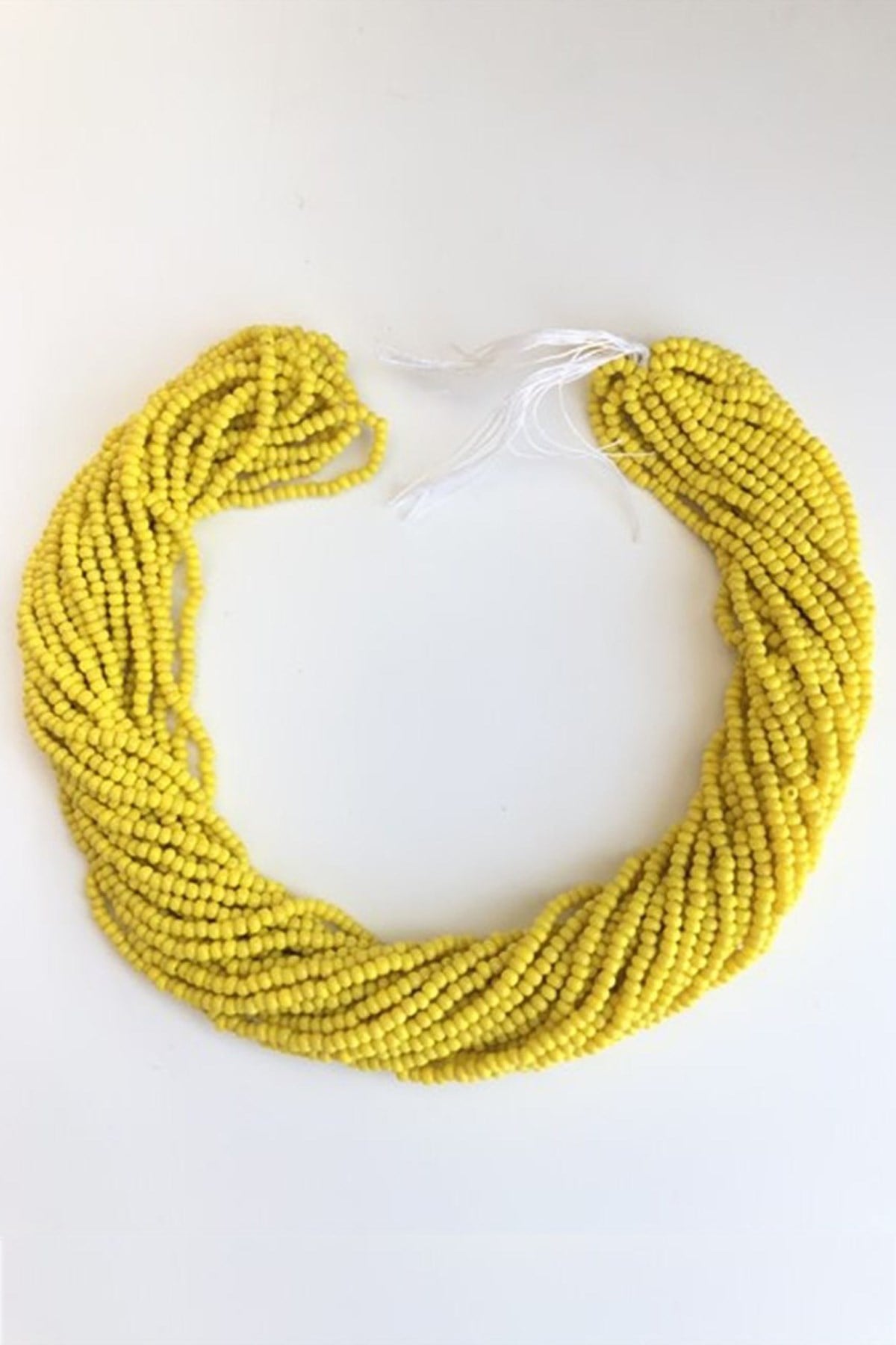 Dizi Kum Mat Sarı Boncuk 2 mm