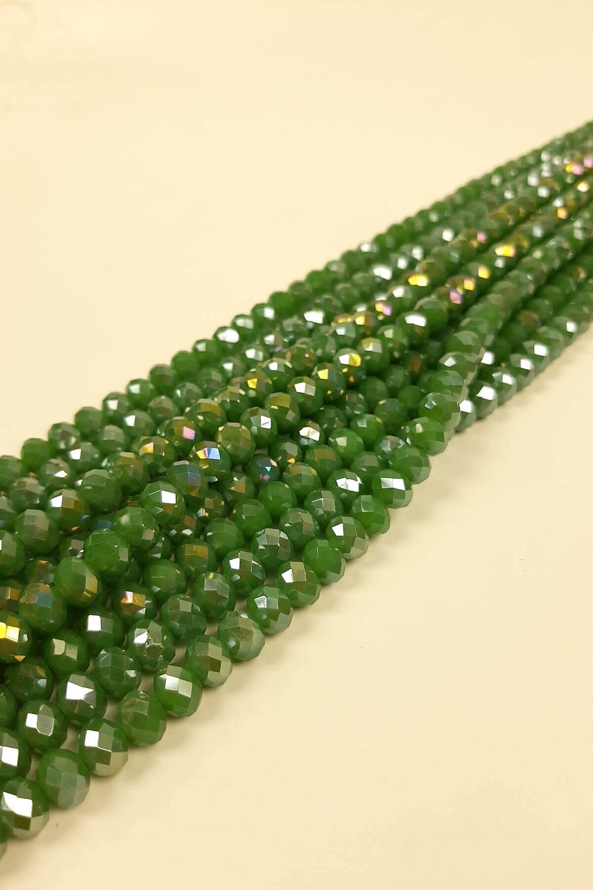 Mat Yeşil, Kristal Boncuk 8 mm