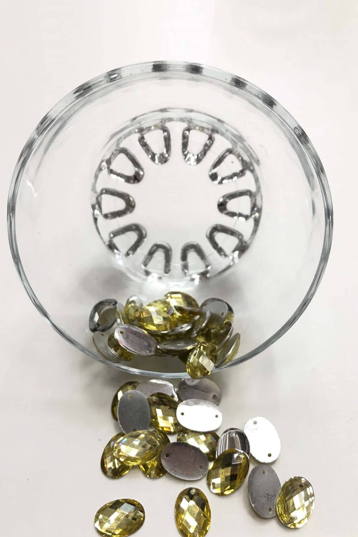 Oval Plastik Dikme Taş 20 gr