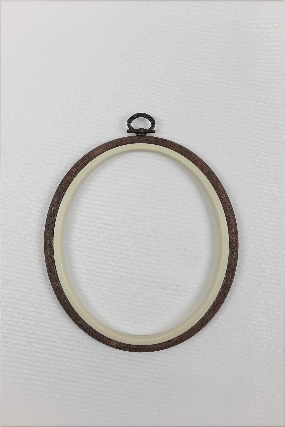 Oval Plastic Board Pulley No: 3