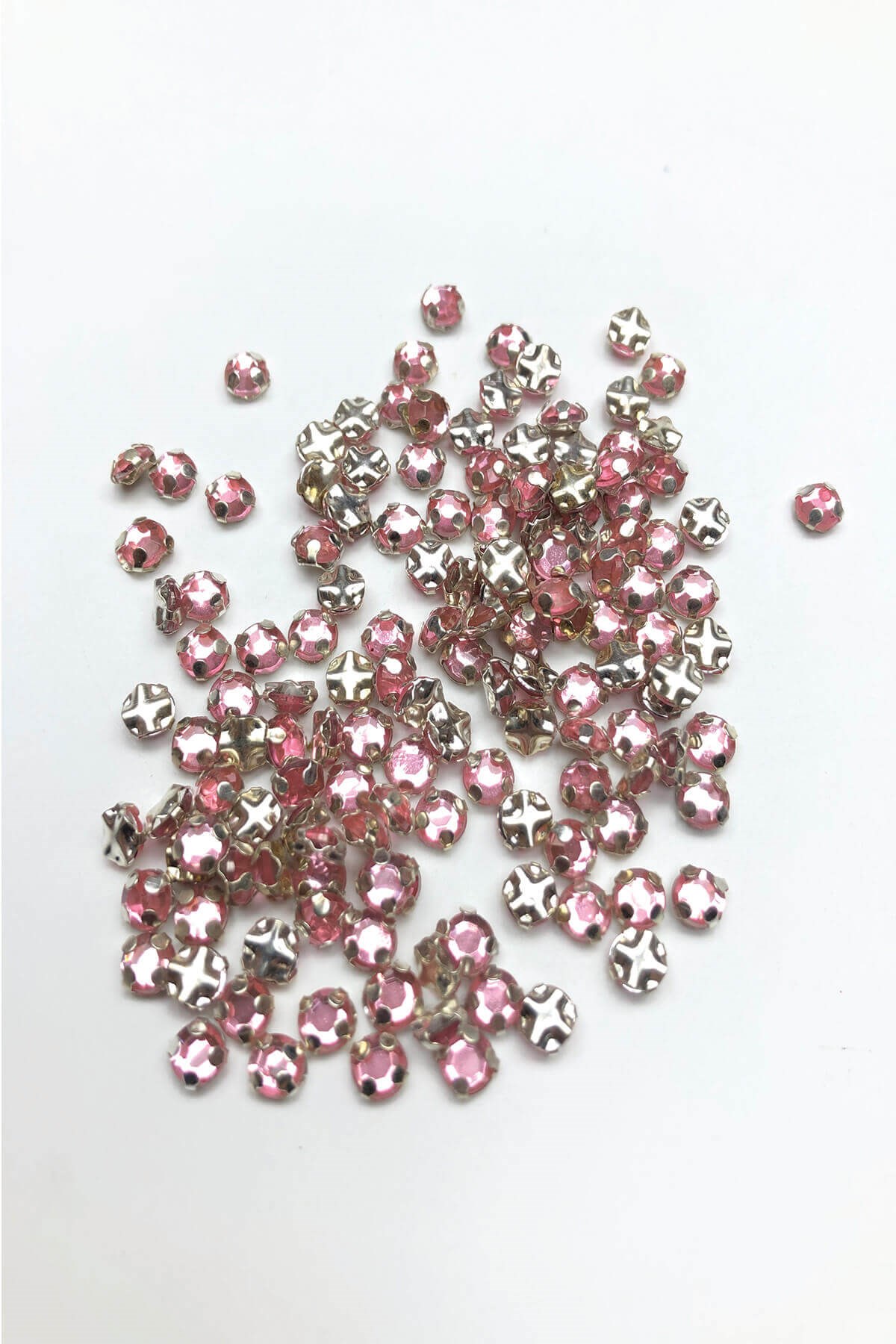 Pink Small Cased Strut Stone 25 pcs