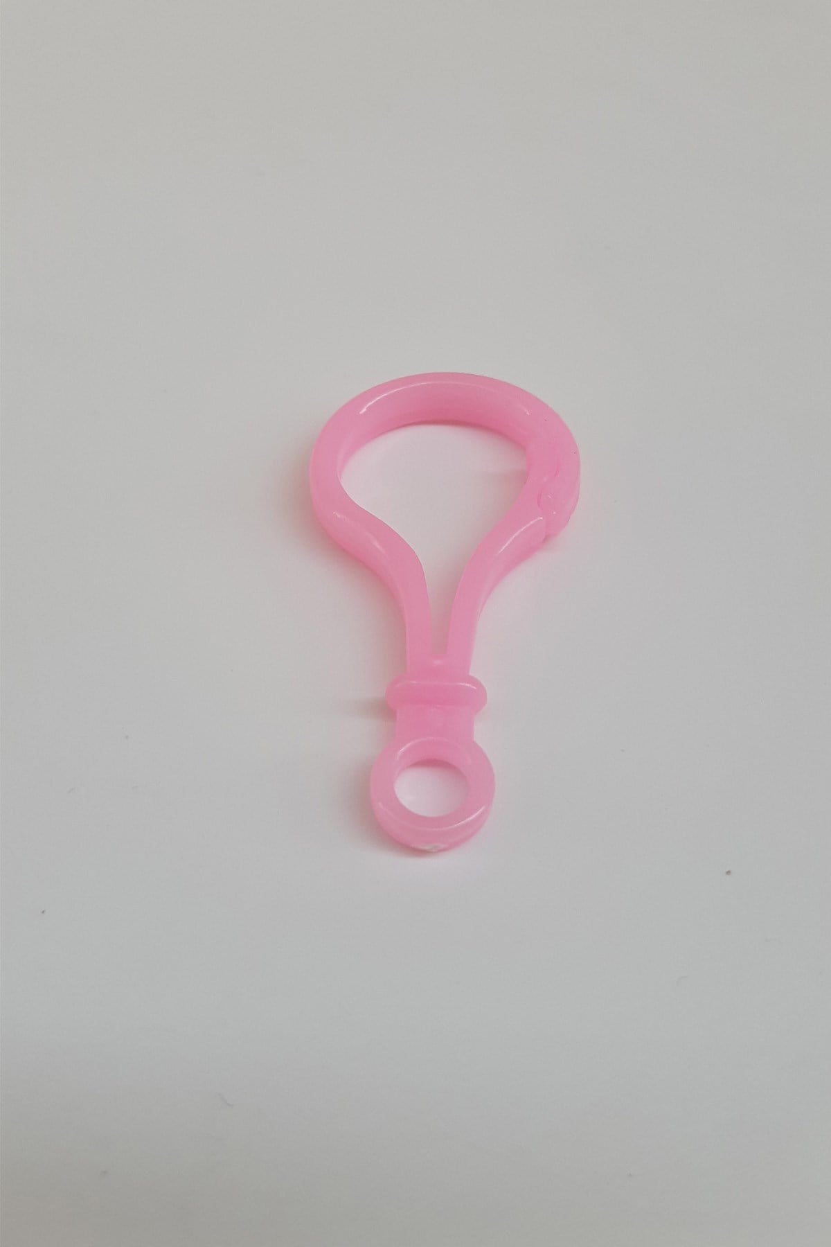 Plastik Soru İşareti Pembe Emzik Askısı