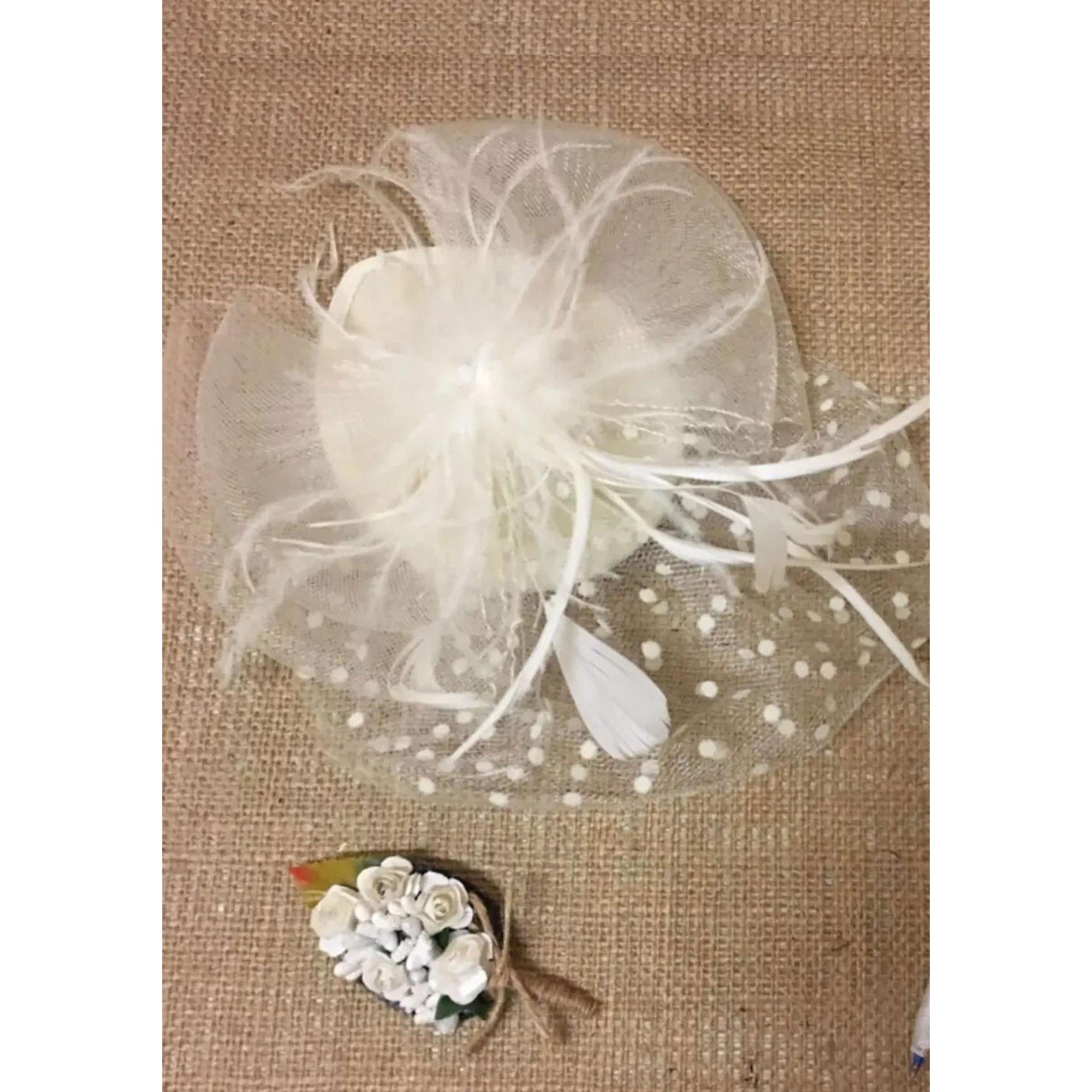 Puantiyeli Gelin Kepi Nikah Şapkası Vualet Damat Yaka Çiçeği Ve Tüylü Kalem 3lü Set