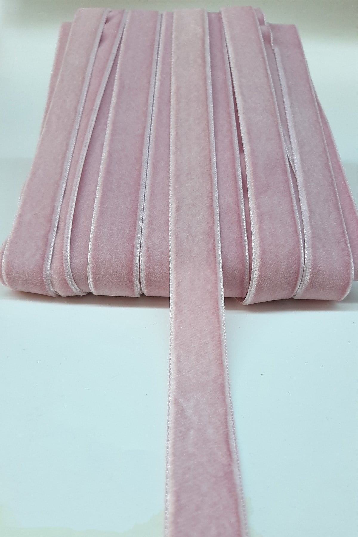 Pudra Kadife Kurdele