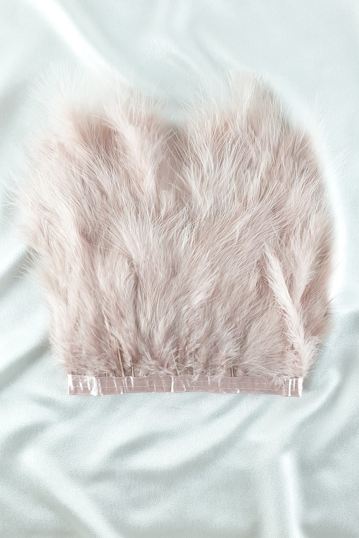 Powder Yeast Feather