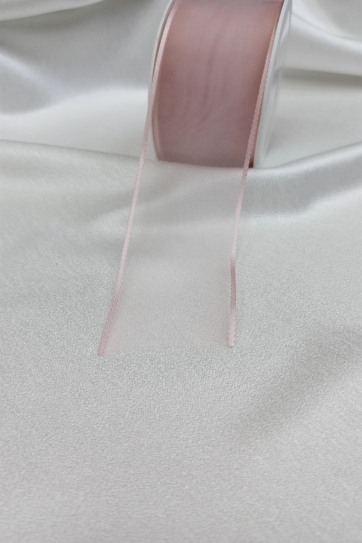 Pudra Renk Çizgili Organze Kurdele