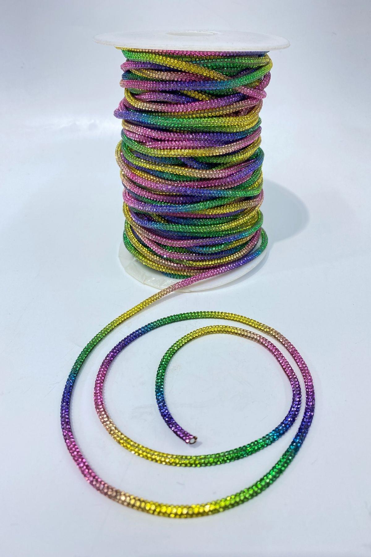 Rengarenk Full Sık Taşlı Boru Şerit Kordon