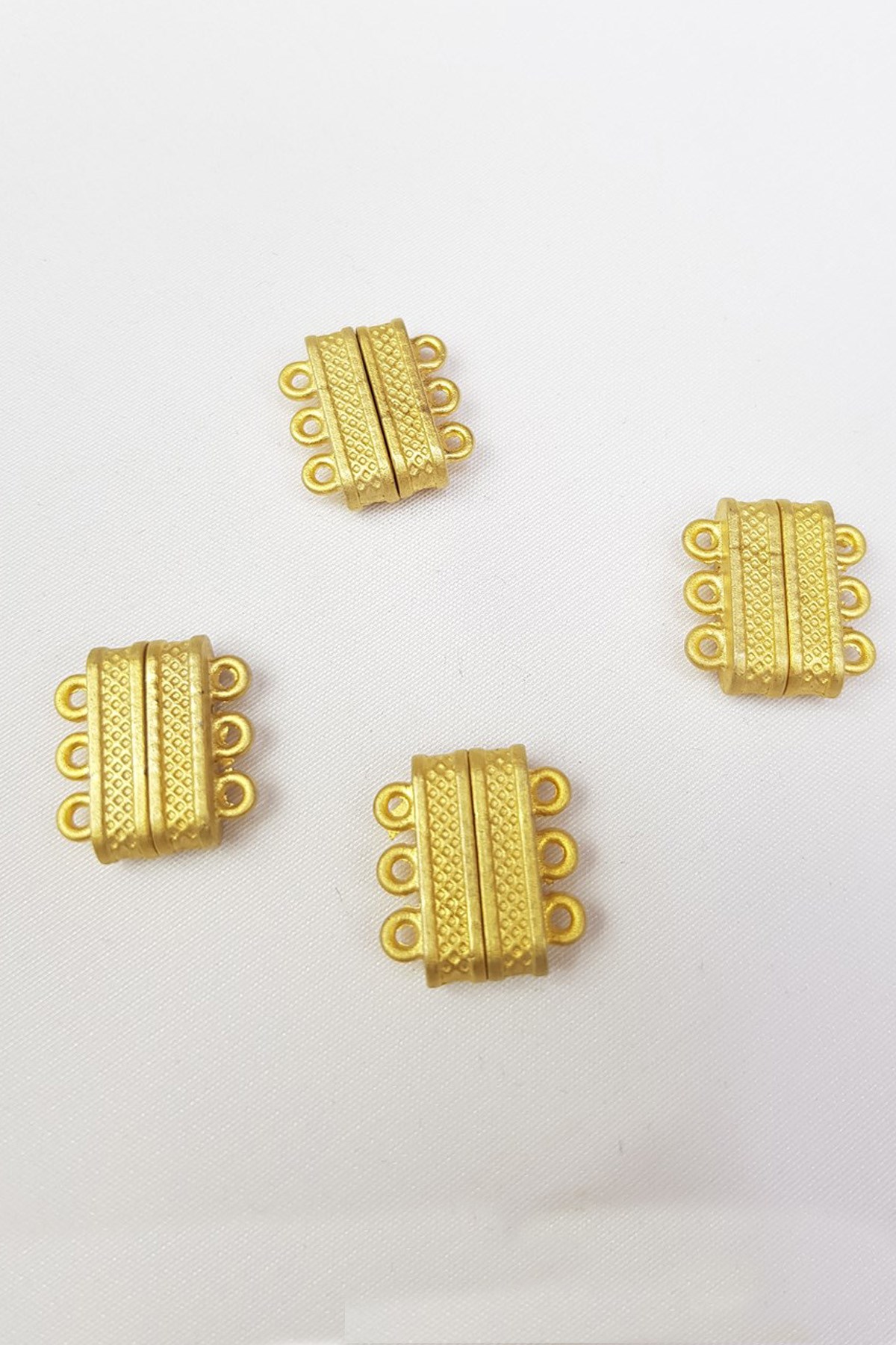 Yellow Magnetic Necklace Bracelet Clip