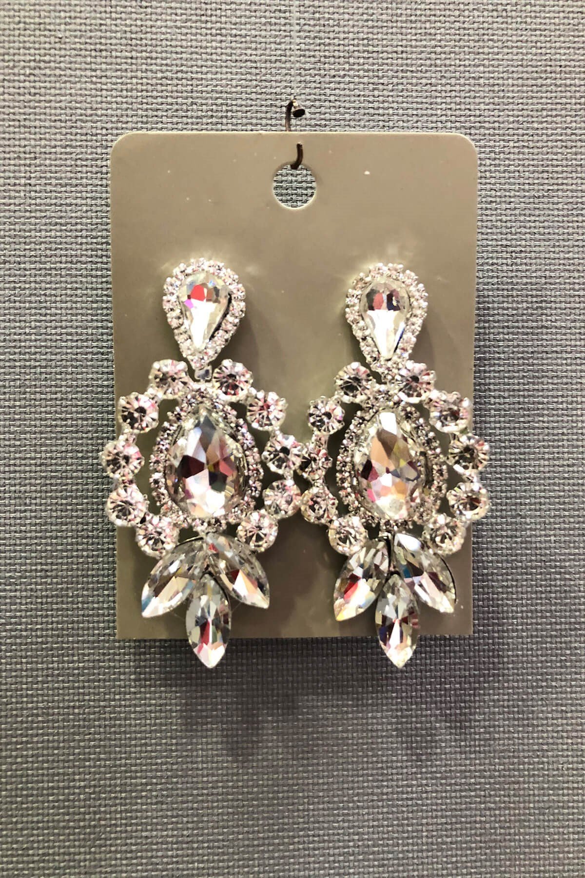 Şeffaf Kristal Taşlı Oval Küpe