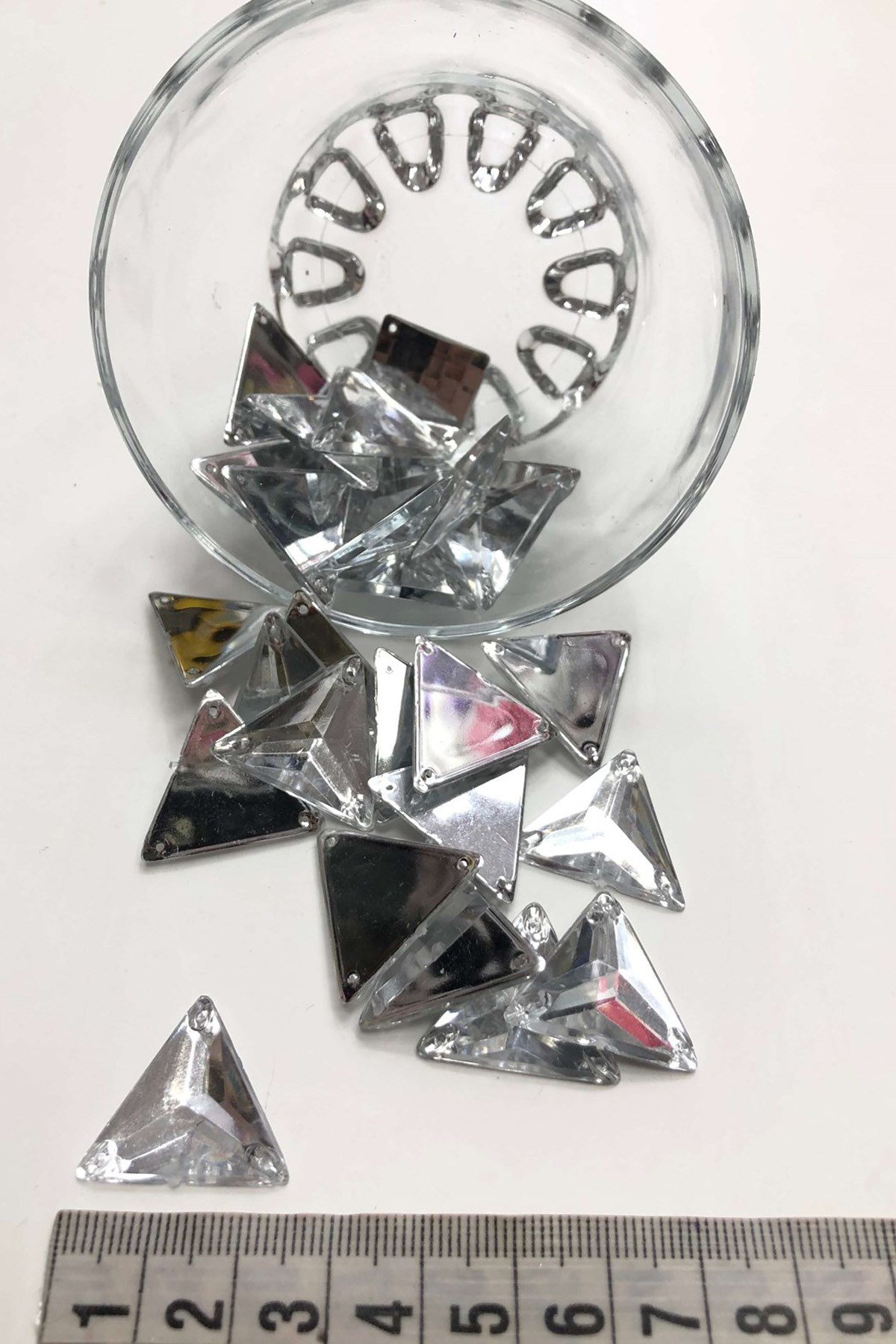 Şeffaf Üçgen Plastik Dikme Taş 10 adet