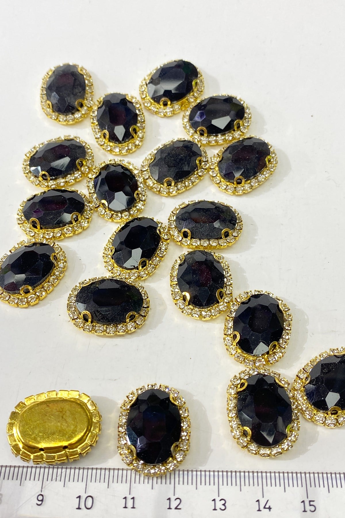 Siyah Gold Kasalı Oval Dikme Taş 5 Adet