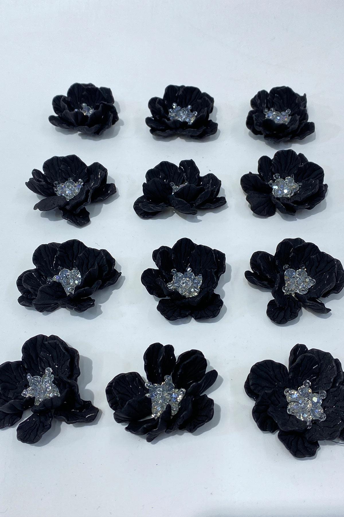 Siyah Sedef Yapraklı Kristal Boncuklu İncili Broş