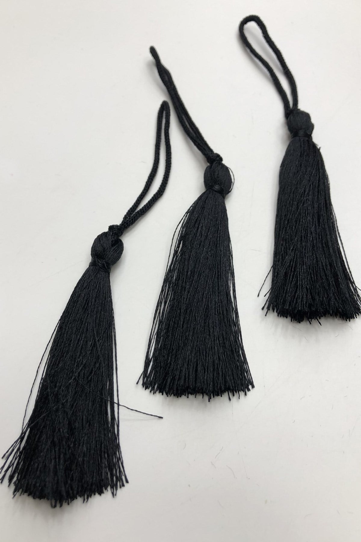 Black Single Tassel 10 Pieces 7 cm